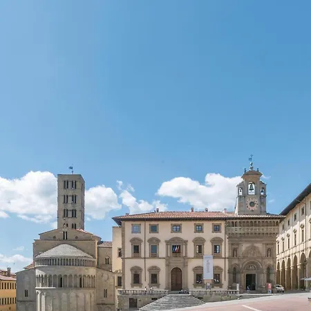 Il Loggiato Monte San Savino